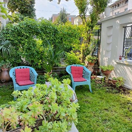 Chez Martha Bed & Breakfast Верона Екстериор снимка