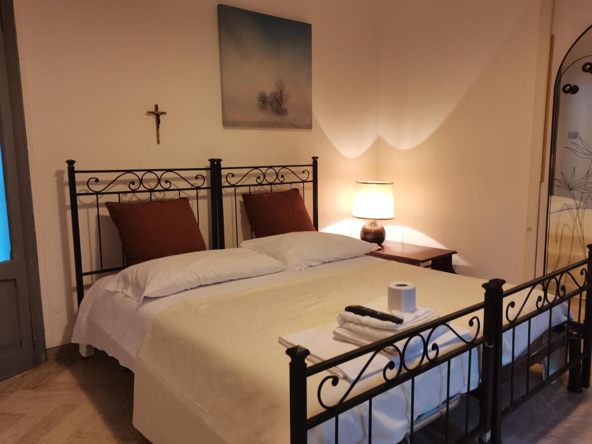 Chez Martha Bed & Breakfast Верона Екстериор снимка