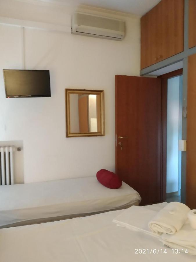 Chez Martha Bed & Breakfast Верона Екстериор снимка
