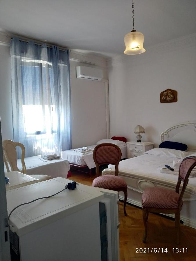 Chez Martha Bed & Breakfast Верона Екстериор снимка