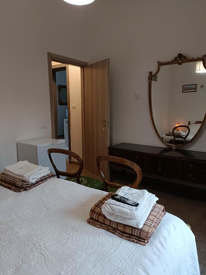 Chez Martha Bed & Breakfast Верона Екстериор снимка