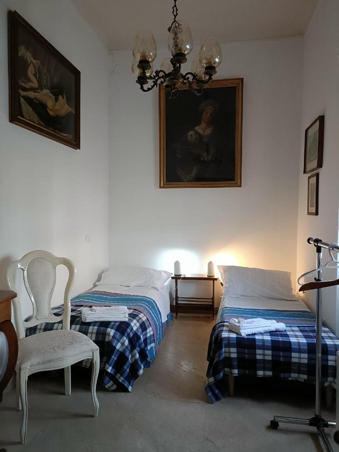 Chez Martha Bed & Breakfast Верона Екстериор снимка